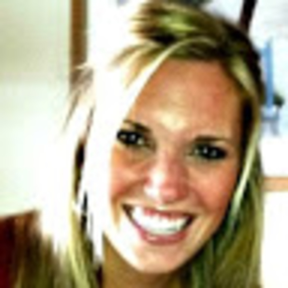 Meet your Posher, Lauren